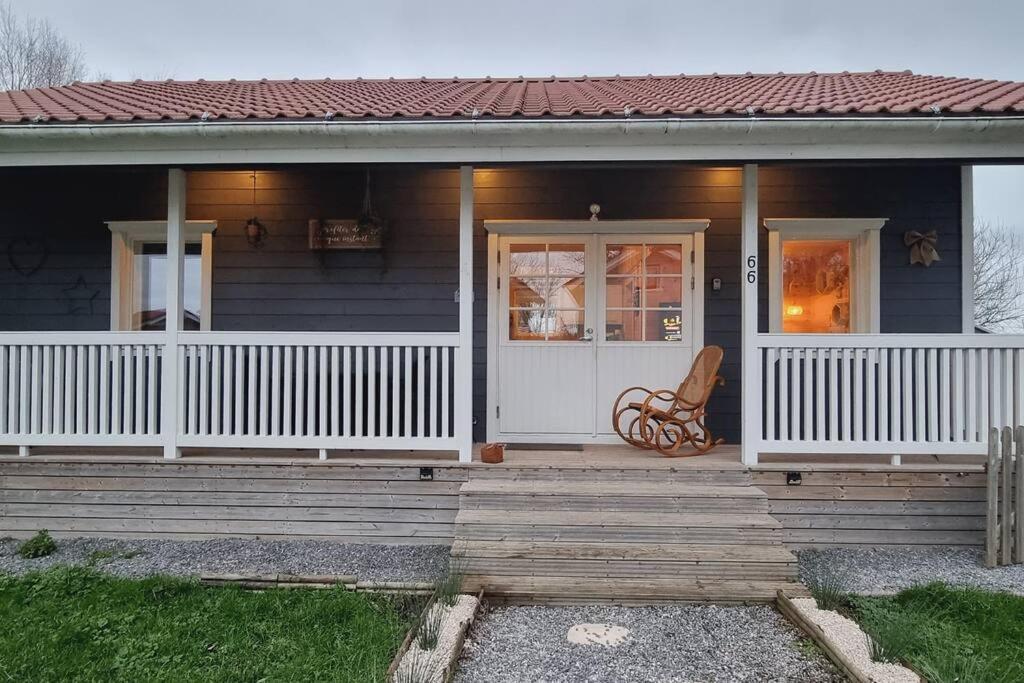 Villa *L'Ecrin De L'Etang* Depaysement Assure Bourbourg Exterior foto